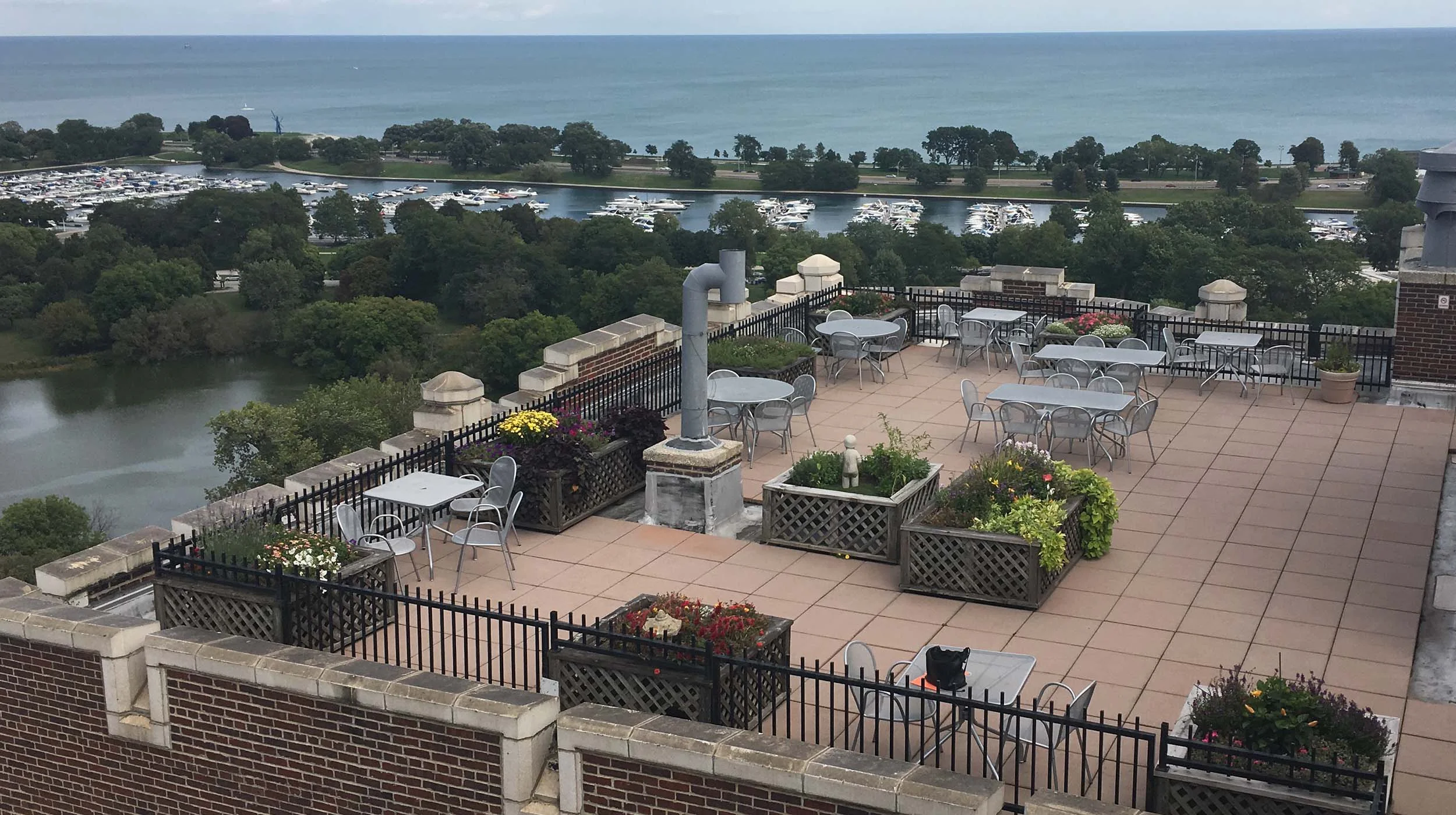 Lakeview Roof Deck - Before