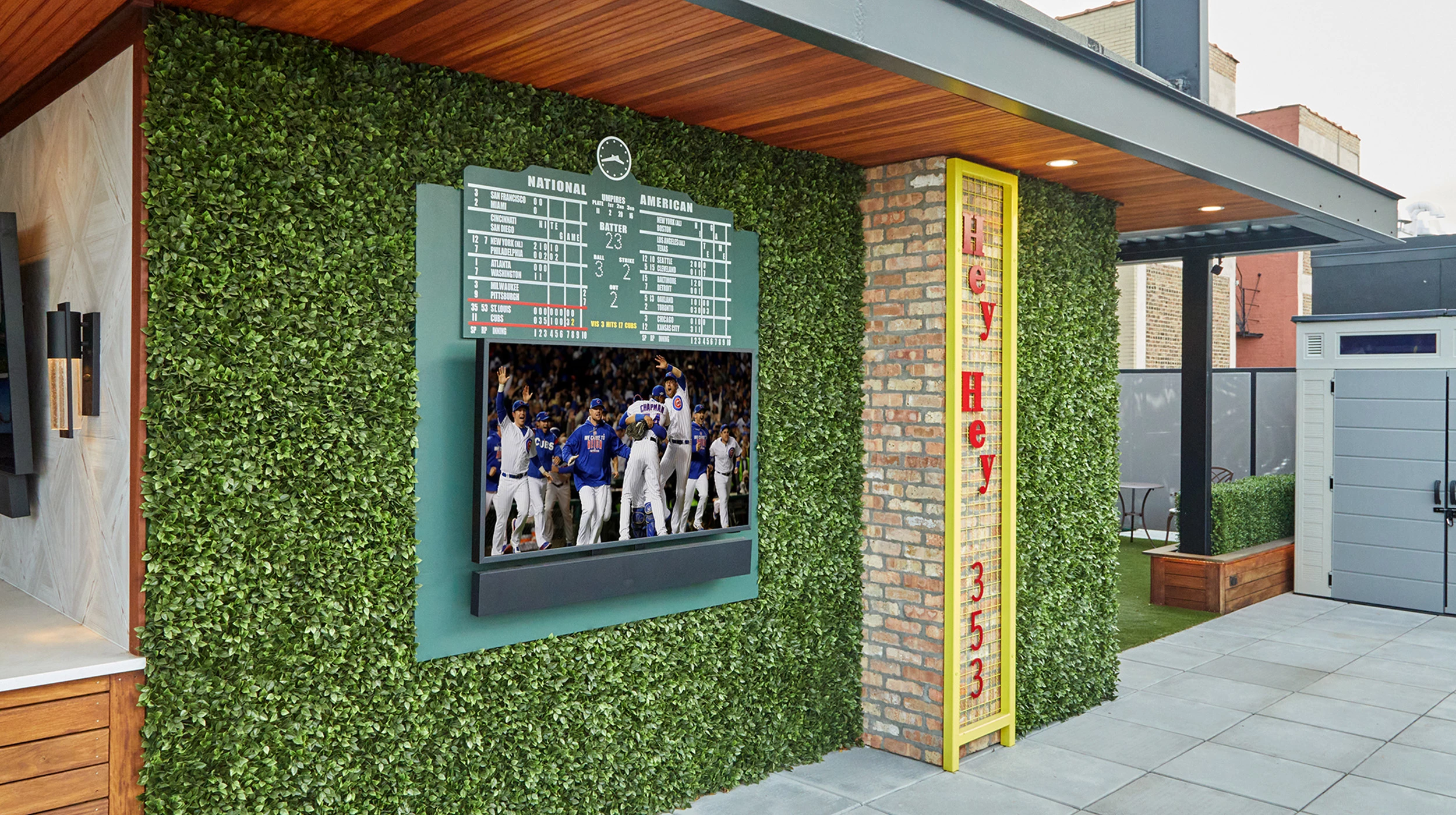 Green Wall - Gallery image 8