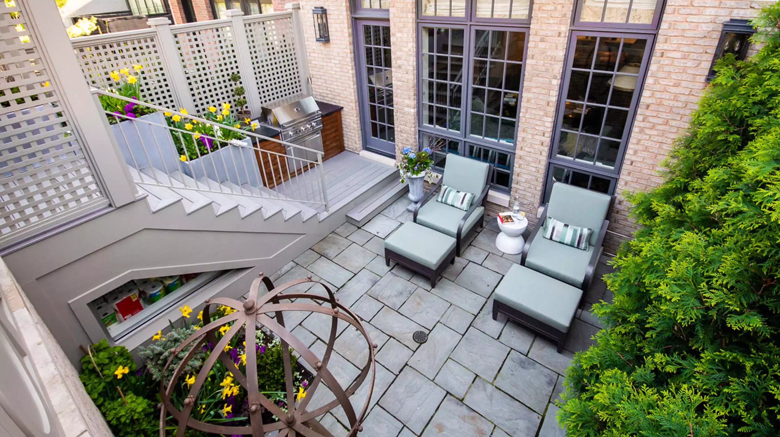 Lounge Chairs - Gallery image 4