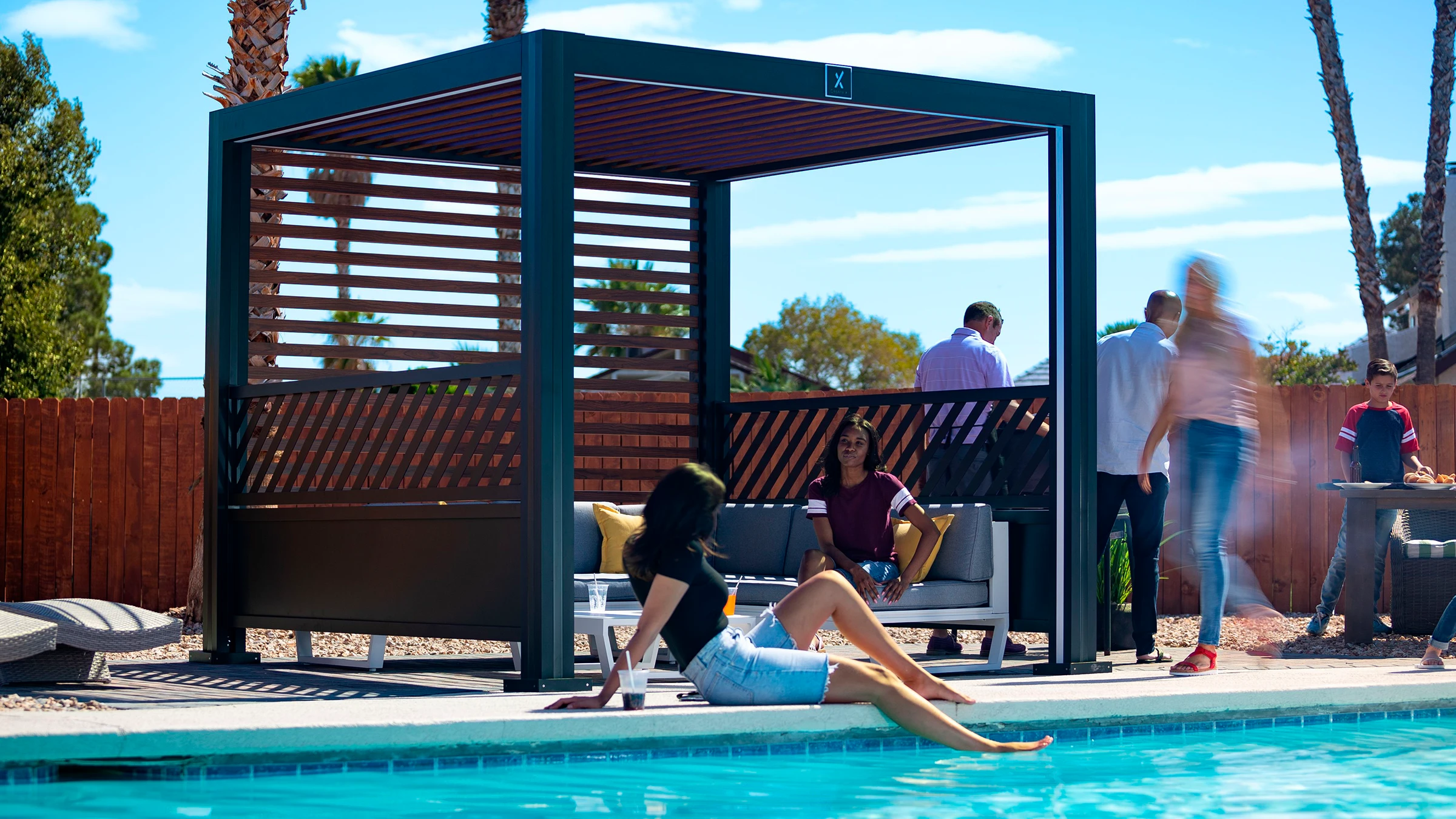 Pergola Privacy Panels - Gallery image 3