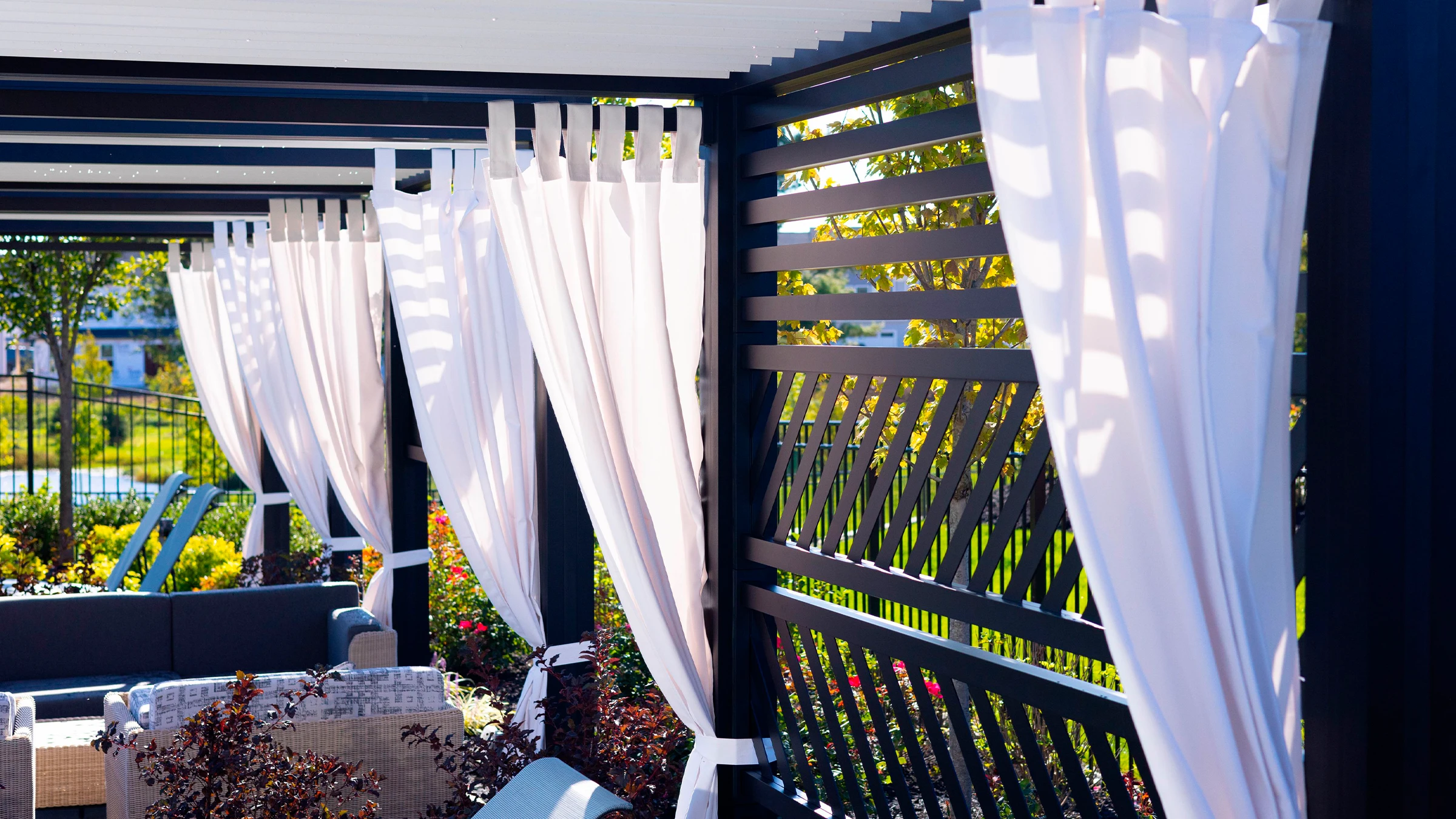Pergola Privacy Panels - Gallery image 4