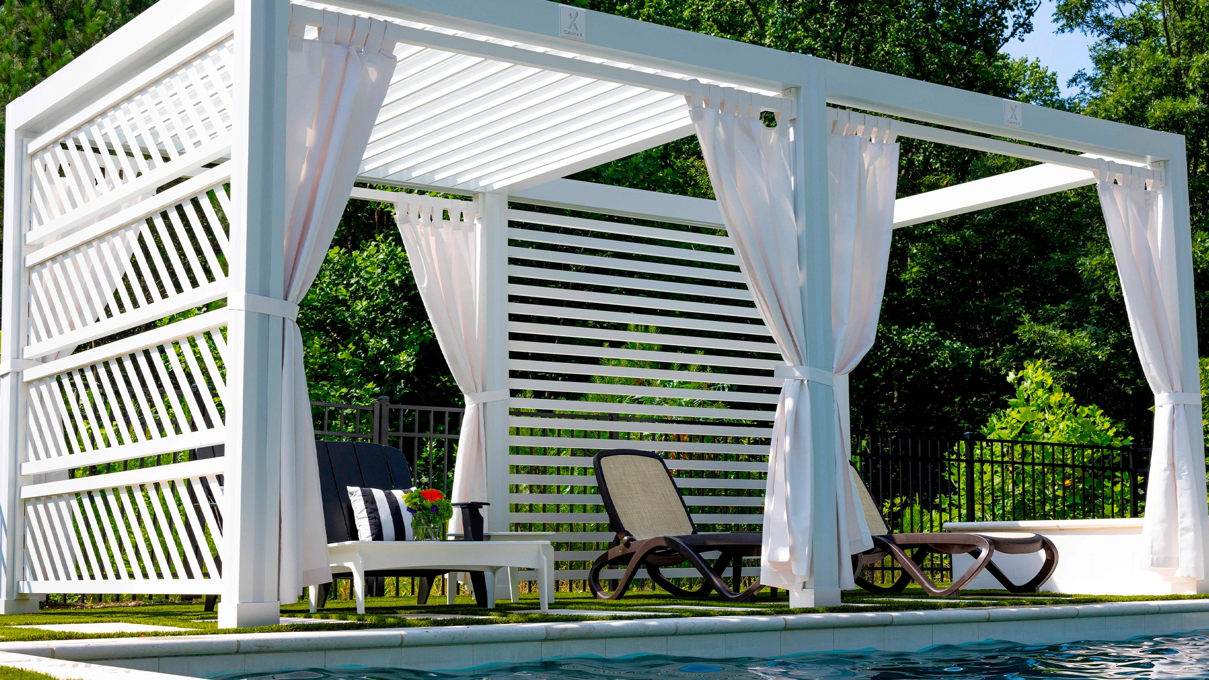 Pergola Privacy Panels - Gallery image 9