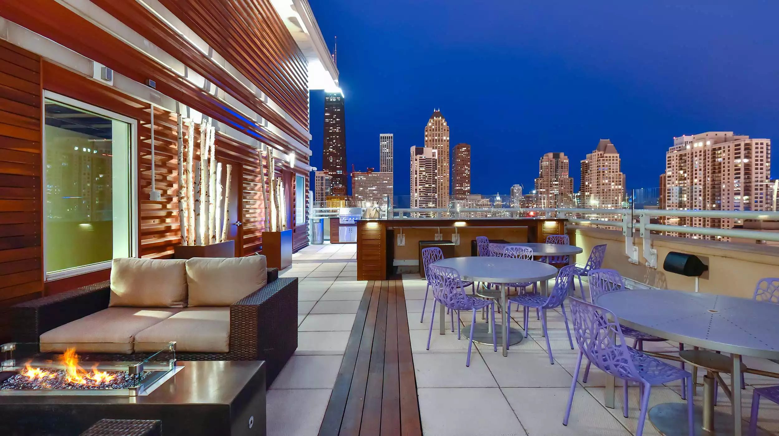 Chestnut Tower Roof Deck - Gallery image 1