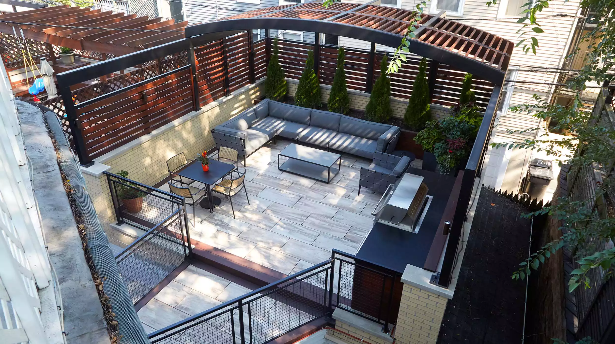 Curved Covering Near Clark - Gallery image 5