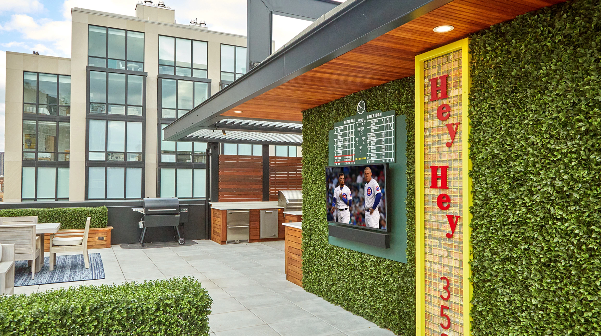 Graffiti Sports Roof Garden - Gallery image 11