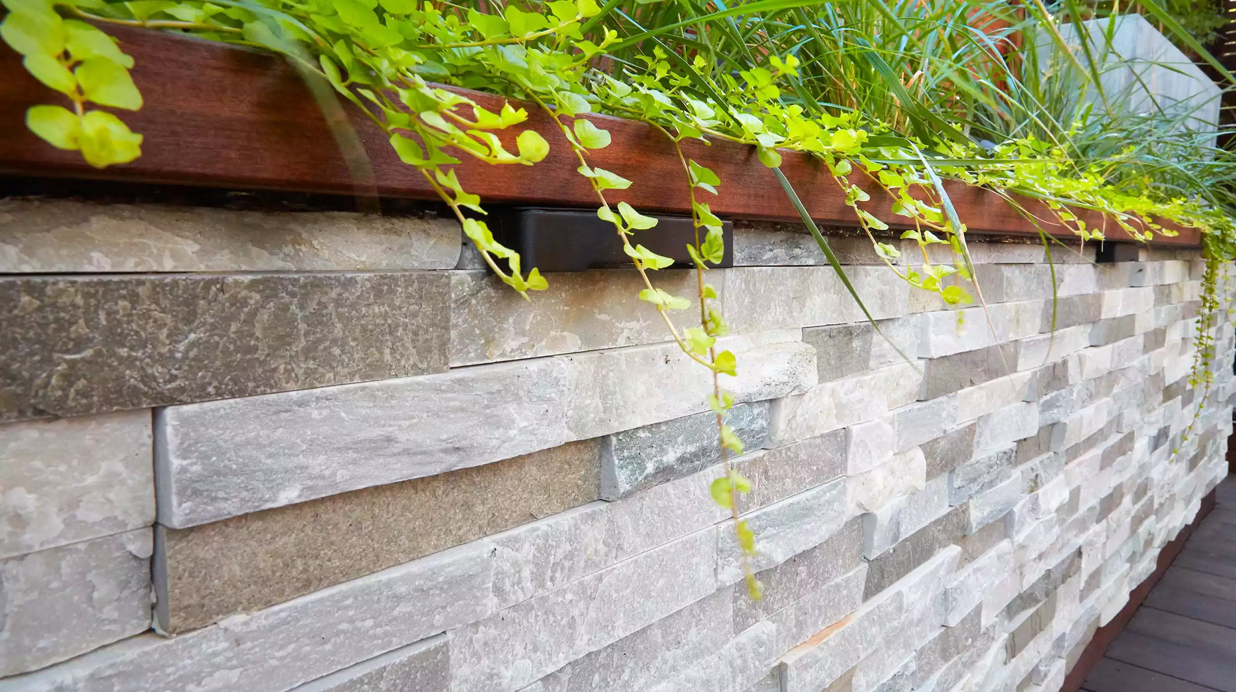 Iron & Ipe Garage Roof Deck - Gallery image 6