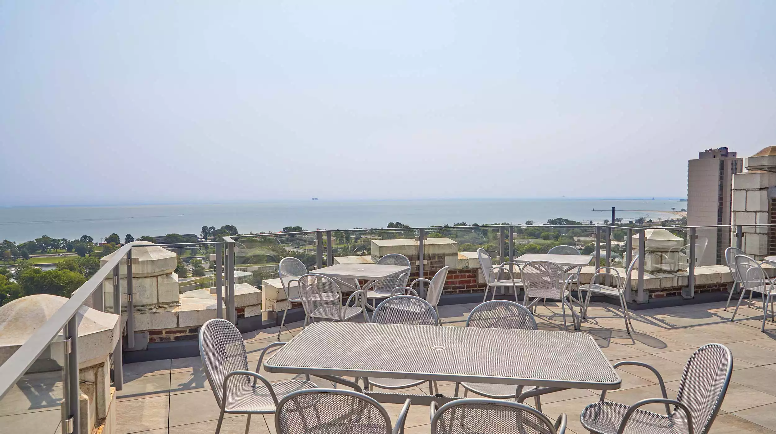 Lakeview Roof Deck - Gallery image 4