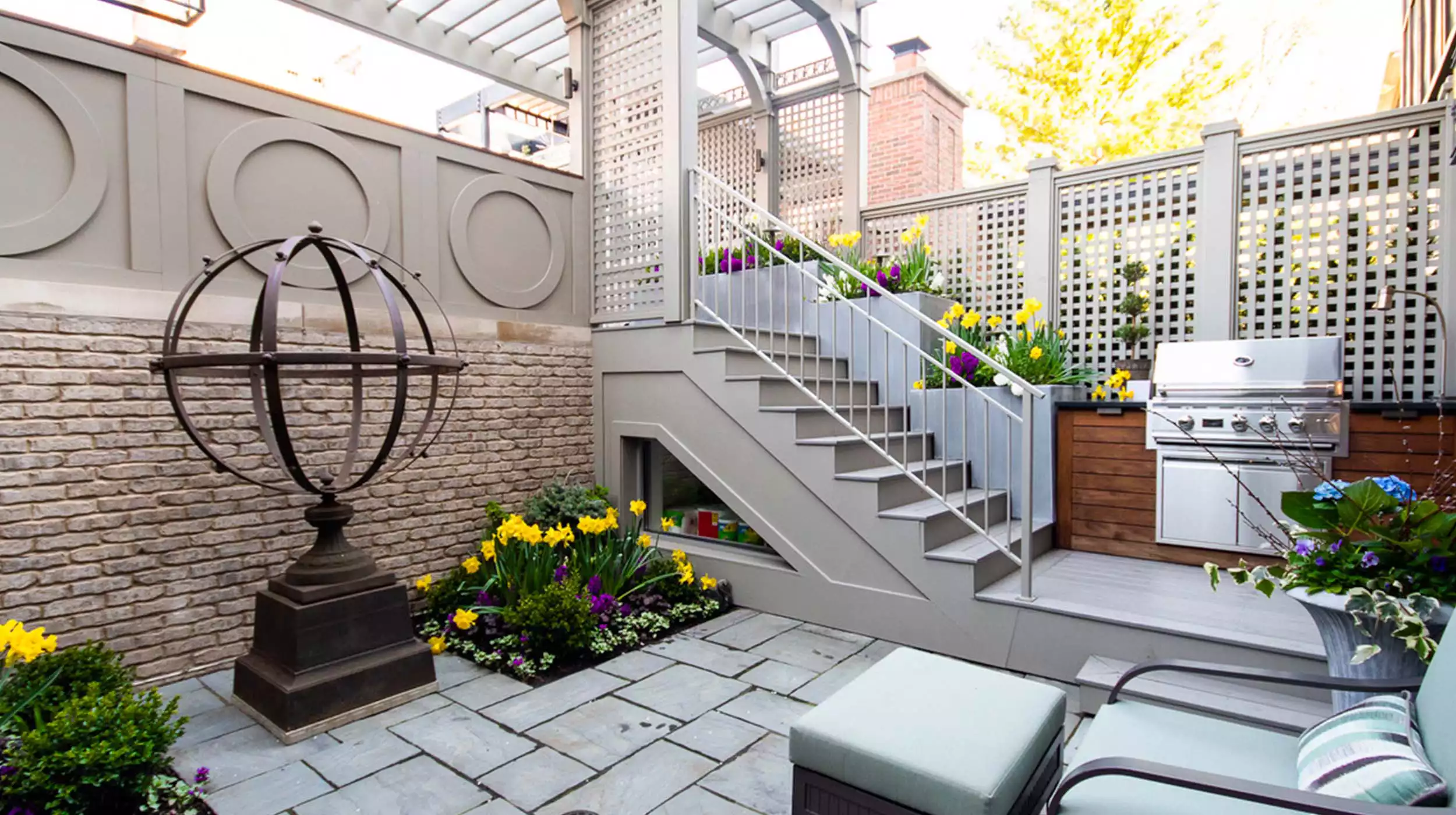 Parisian Paradise in The City - Gallery image 3