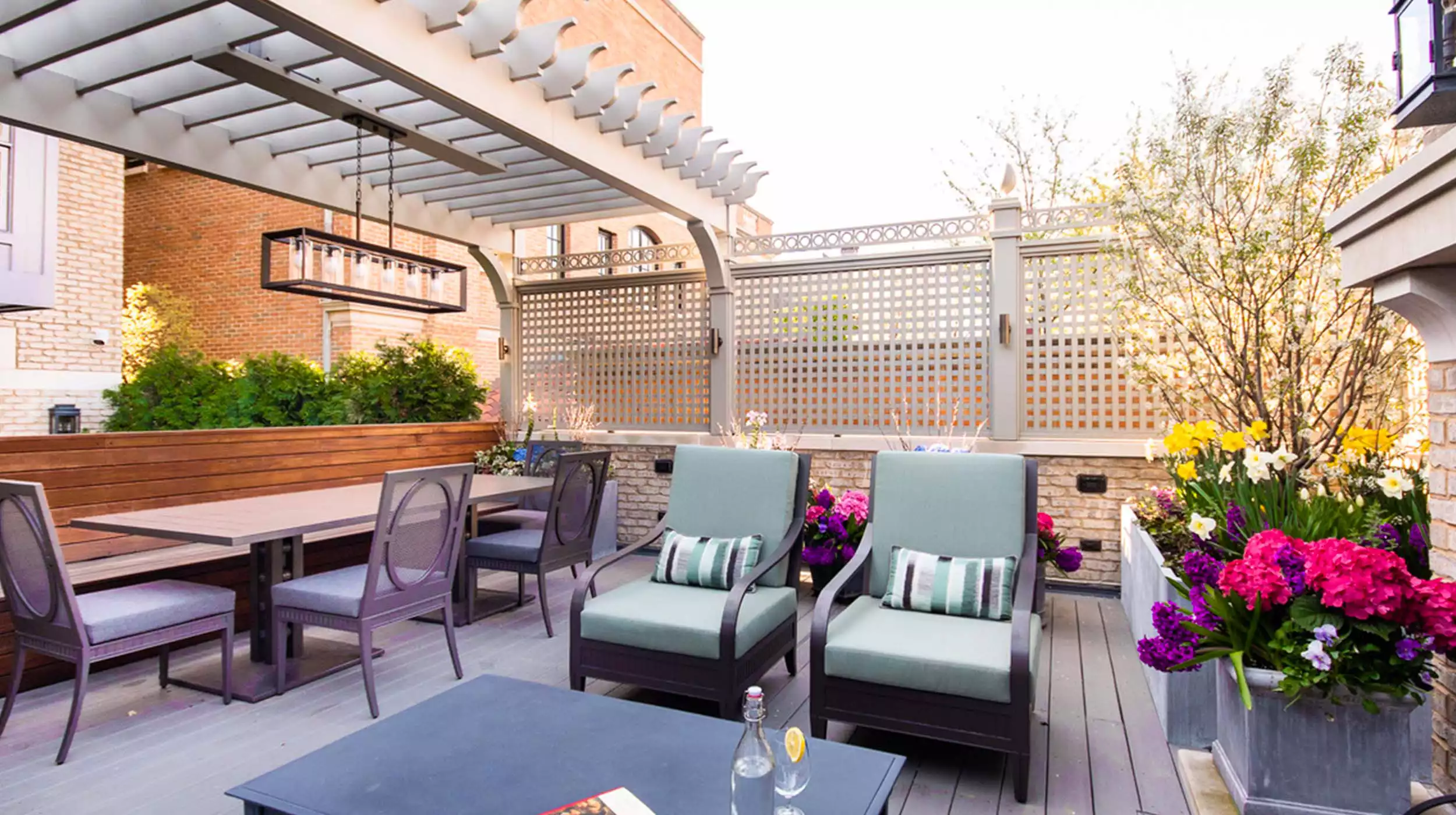 Parisian Paradise in The City - Gallery image 5