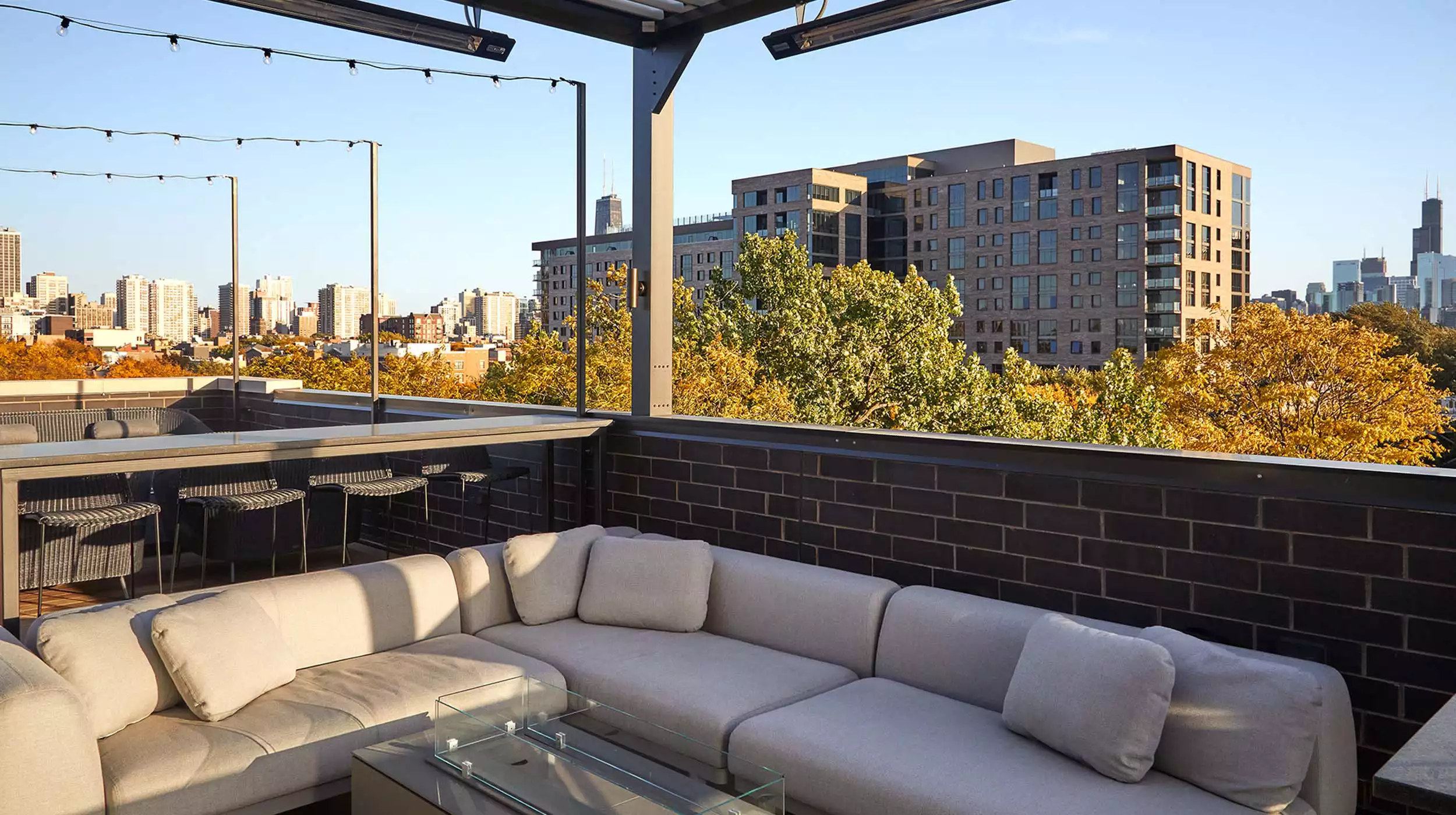 Private Penthouse Roof Deck - Gallery image 3