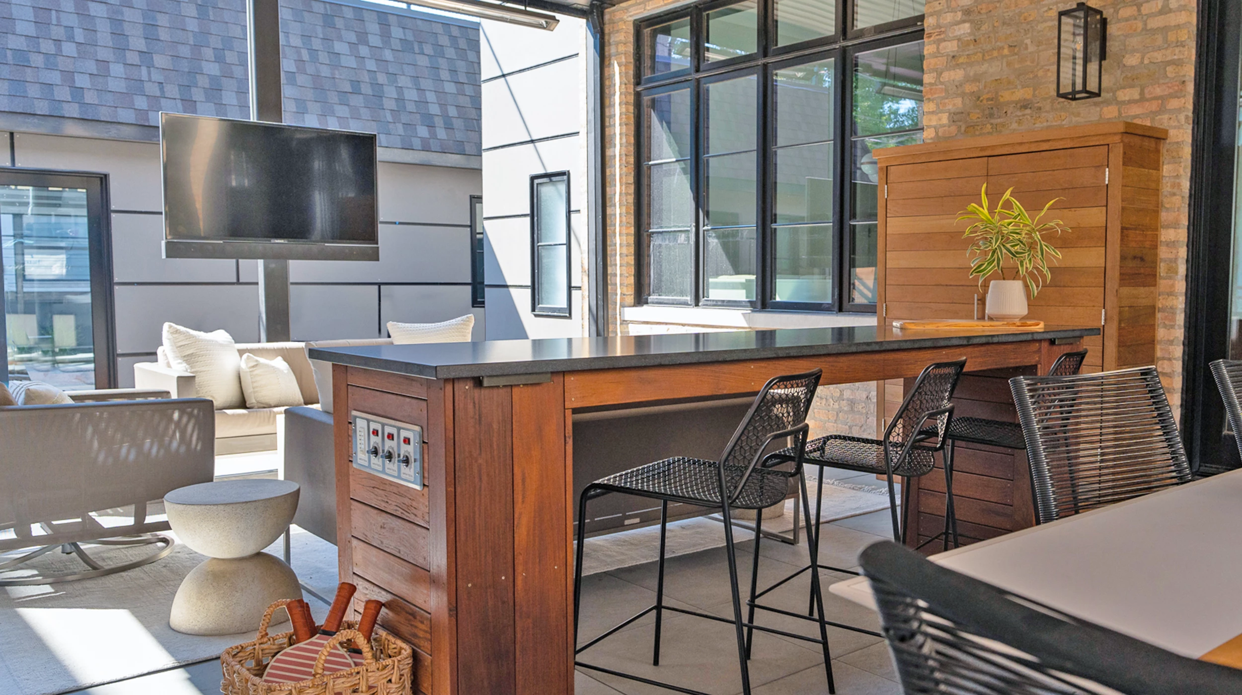 Sky Court & Garden Haven - Gallery image 2