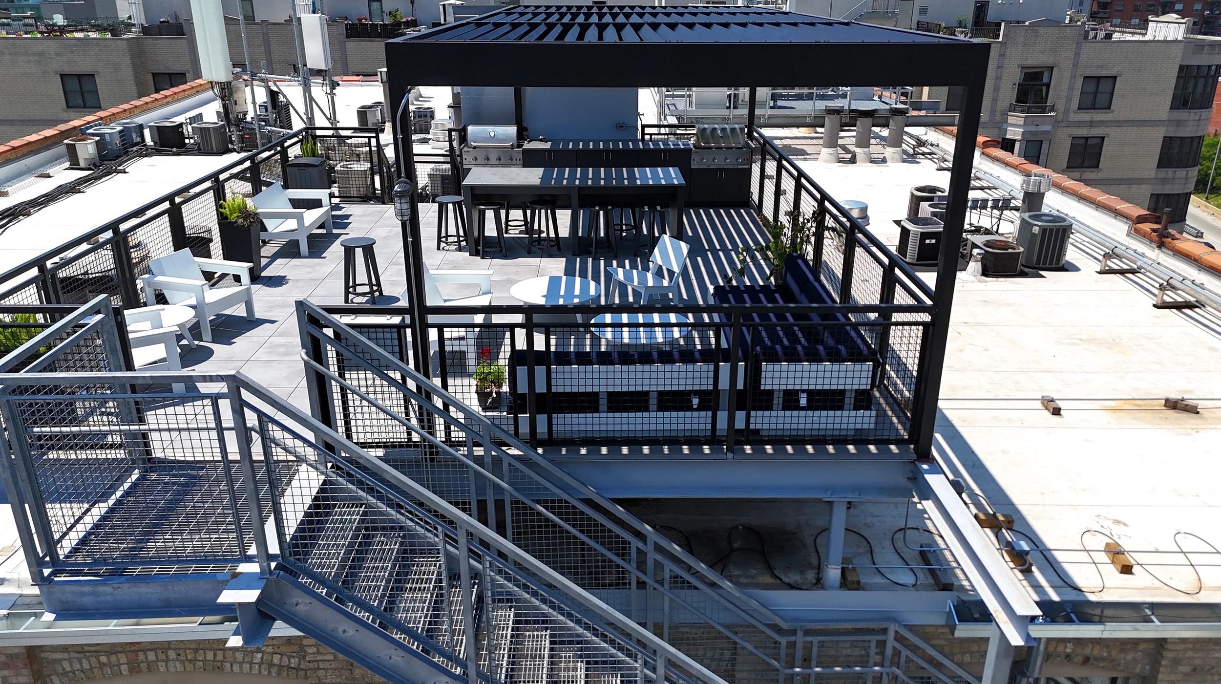 Steel & Shade Skyline - Gallery image 5