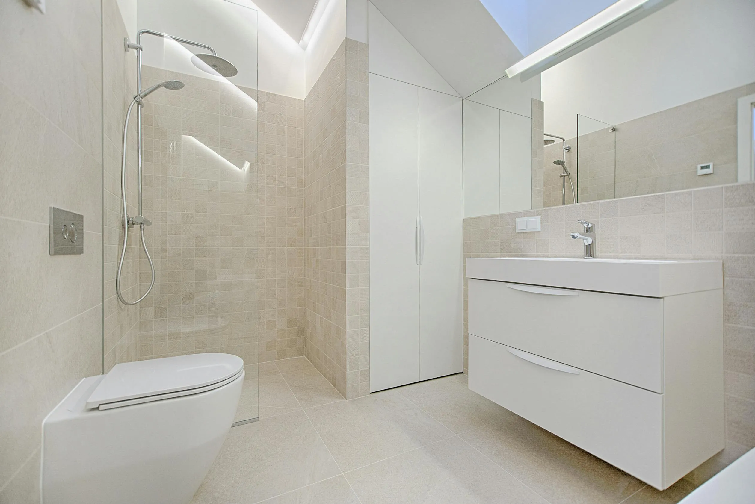 Wet Room - Gallery image 1