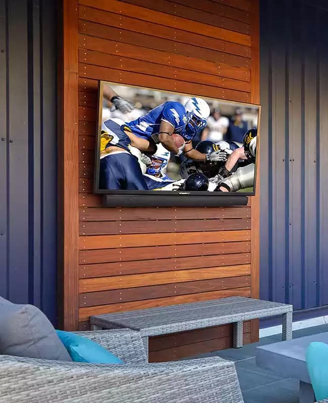 Outdoor Entertainment